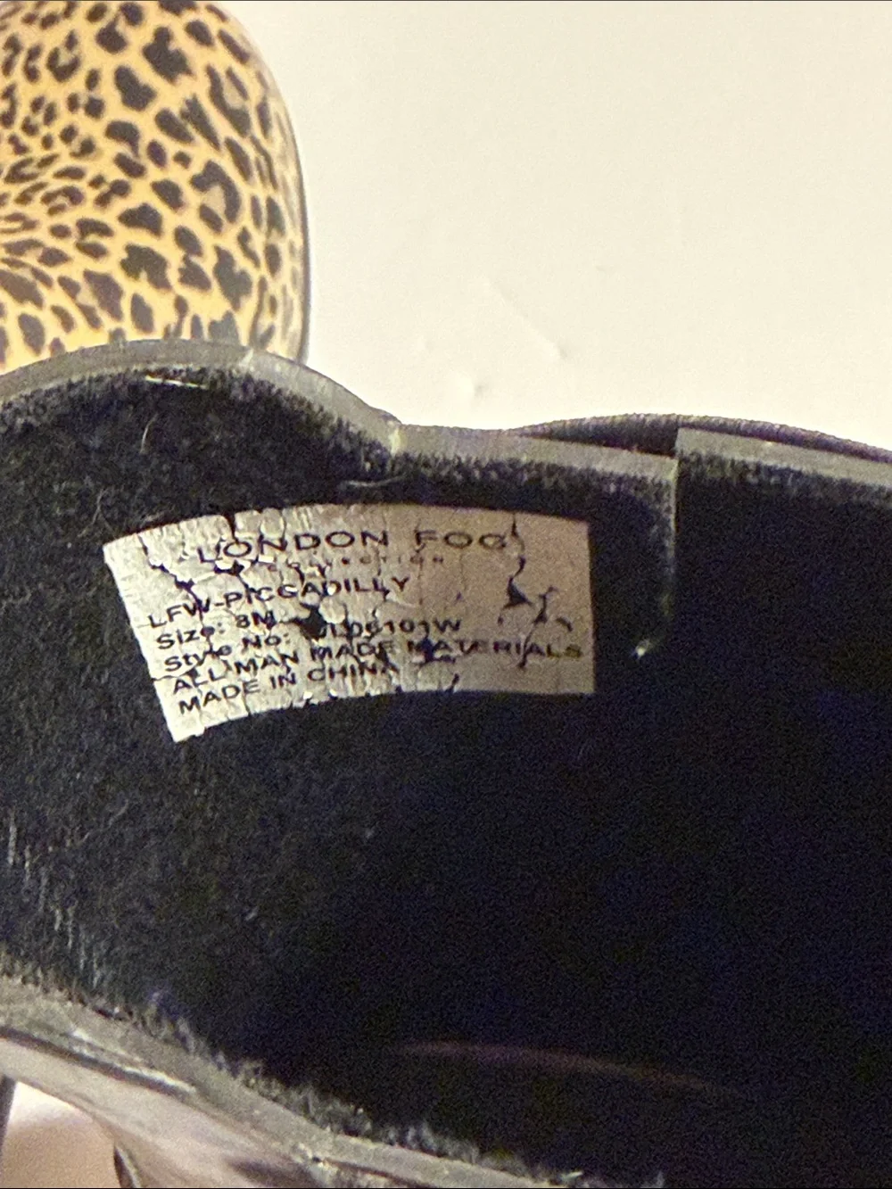 London Fog Leopard-Print Rain Ankle Boots in Tan and Black. Size 8,